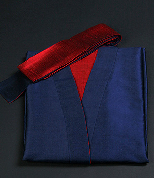 Seidenkimono