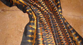 Ikat Schal